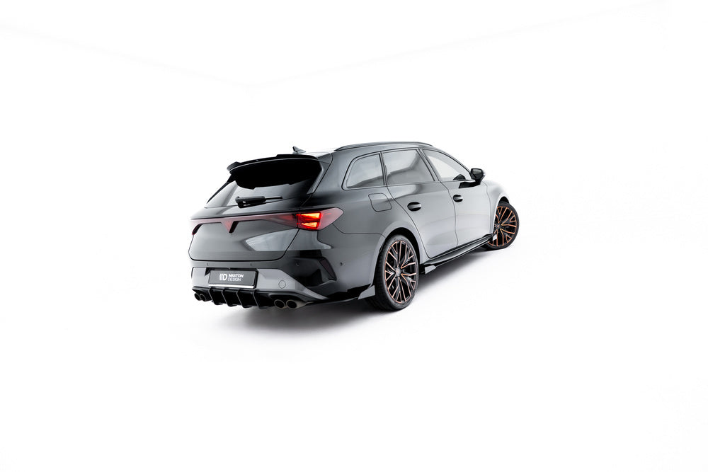 Seitliche Heck Diffusor Erweiterung Street Pro mit Flaps für Cupra Leon ST Mk1 Facelift von Maxton Design