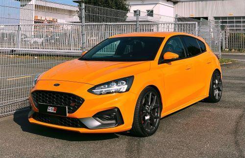 Erleben Sie die Milltek Sport Abgasanlage für den Ford Focus ST MK4 – Ein Upgrade in Leistung und Design