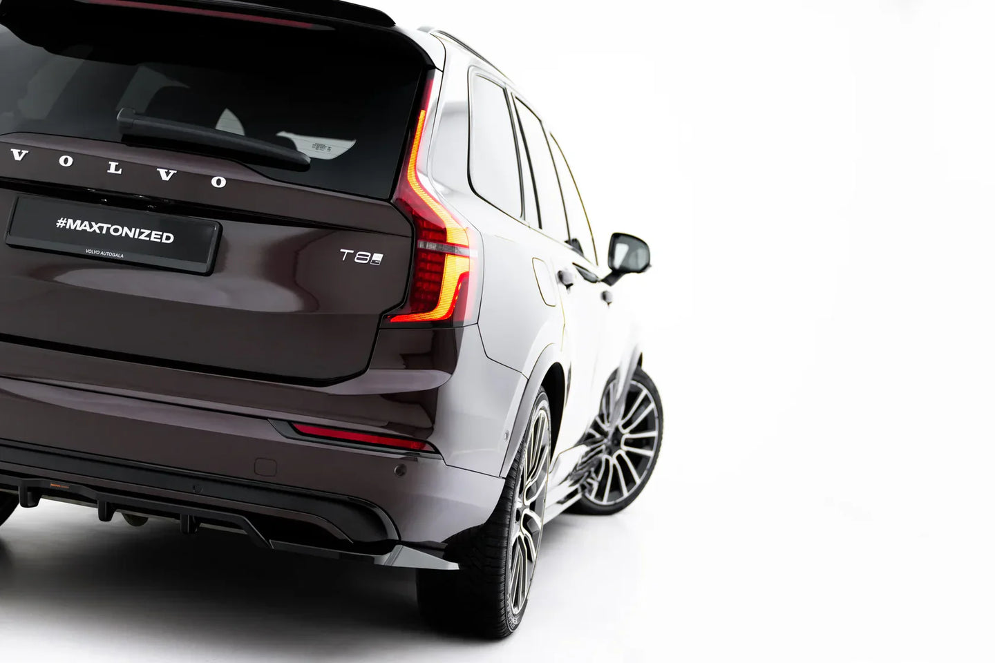Maxton Design Zentraler Hinterer Splitter für Volvo XC90 MK2 Facelift 2