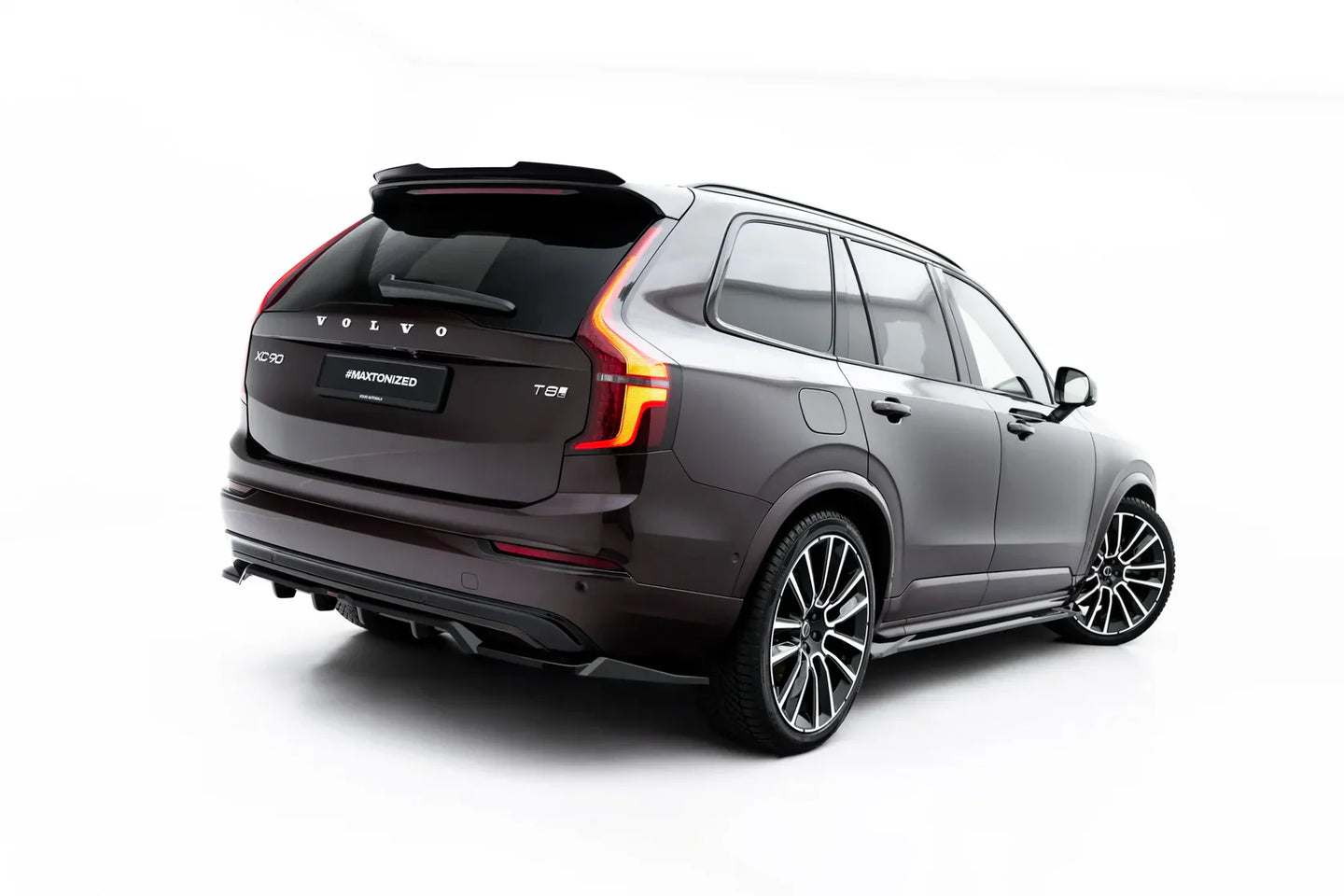 Maxton Design Zentraler Hinterer Splitter für Volvo XC90 MK2 Facelift 2