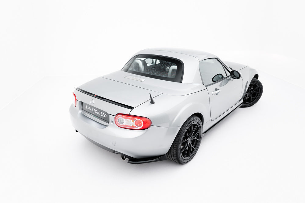Seitliche Heck Diffusor Erweiterung für Mazda MX-5 Mk3 (NC) Facelift von Maxton Design