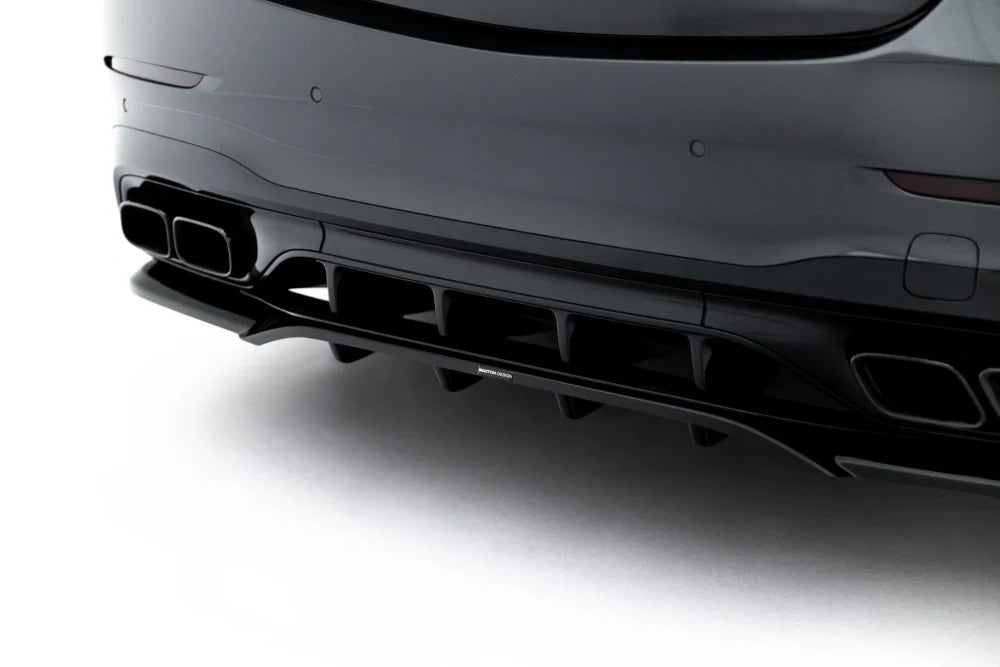 Zentraler Hinterer Splitter für Mercedes-AMG C63 Limousine / T-Modell W206 / S206 von Maxton Design