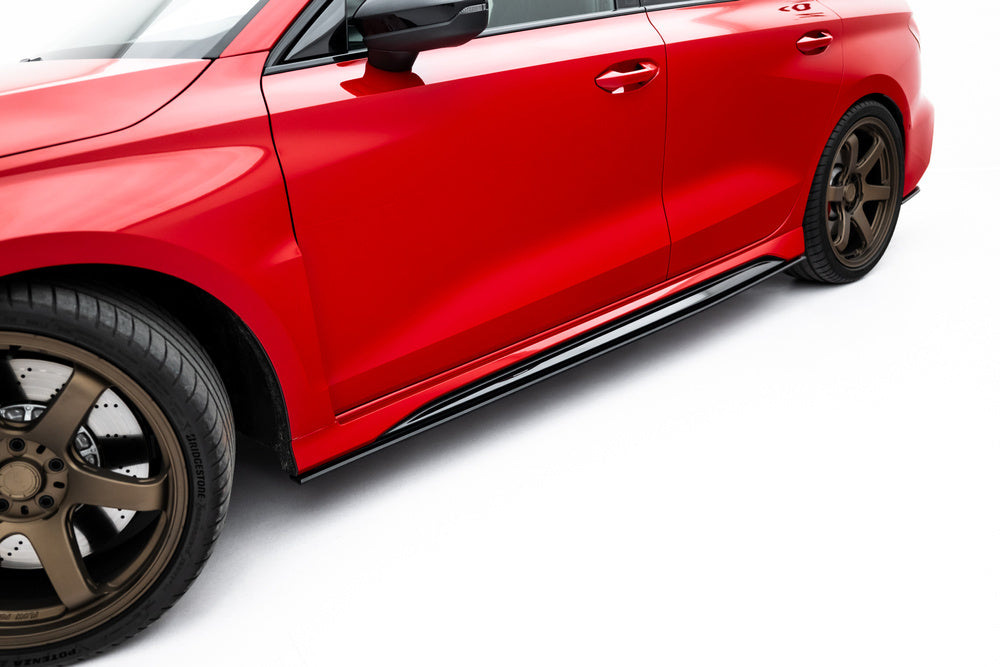 Seitenschweller Erweiterung Street Pro für Audi RS3 8Y Limousine Facelift von Maxton Design