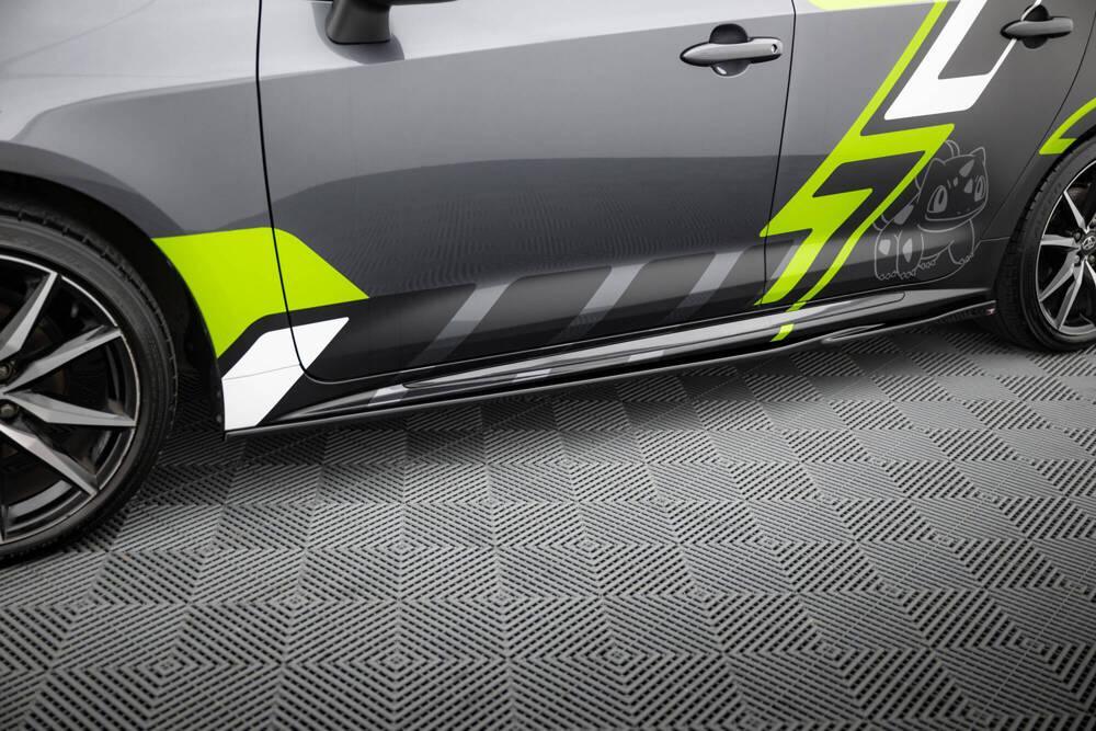 Seitenschweller Erweiterung für Toyota Corolla GR Sport Touring Sports E210 von Maxton Design