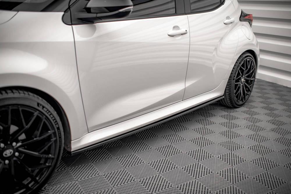 Seitenschweller Erweiterung V.2 für Toyota Yaris XP21 von Maxton Design