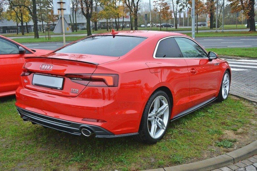 Zentraler Hinterer Splitter mit vertikalen Flaps für Audi A5 F5 S-Line von Maxton Design