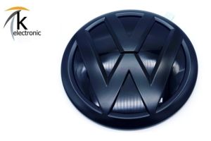 VW Golf 8 schwarz-​weißes Zeichen hinten WHITE EDITION