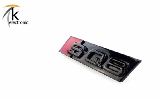 Audi SQ8 4M8 Schriftzug schwarz rote Raute vorne