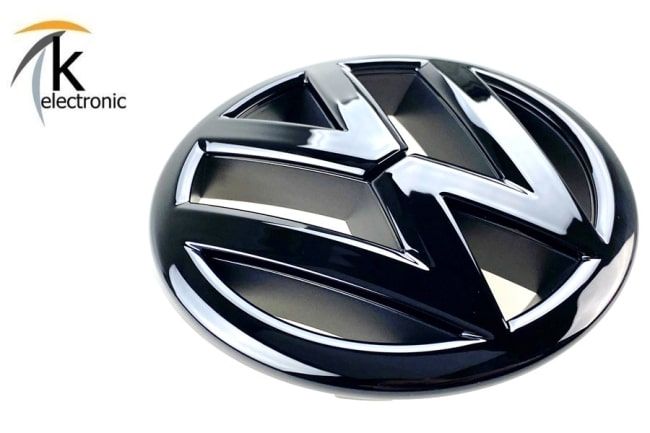 VW Tiguan AD schwarzes Zeichen vorne VOR-FACELIFT